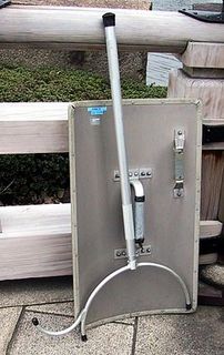 250px-Japanese_non-lethal_police_weapon.jpg